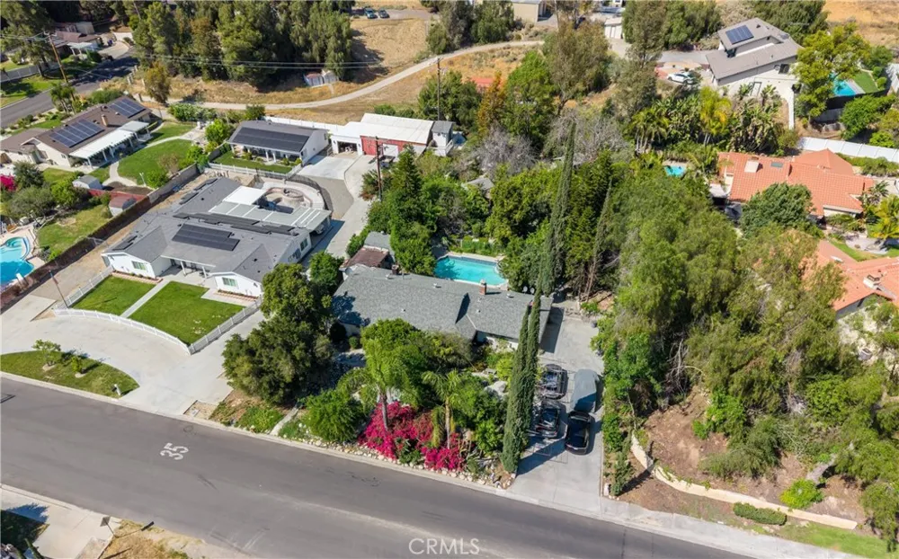 24066 Prado Colton, CA 92324
