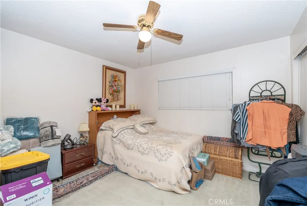 24066 Prado Colton, CA 92324