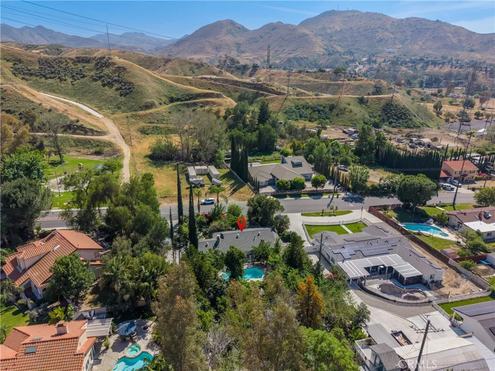 24066 Prado Colton, CA 92324