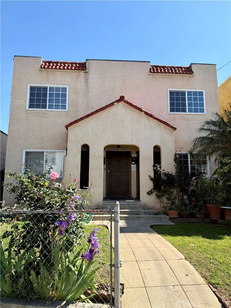 5048 E Echo Street Los Angeles, CA 90042