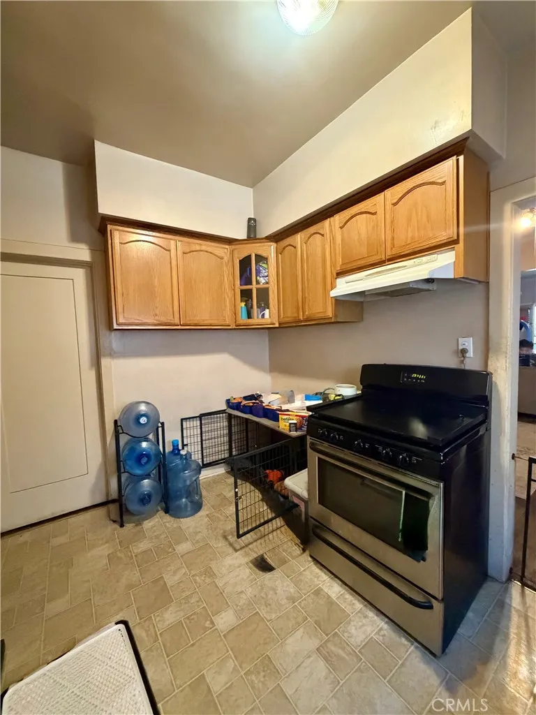 5048 E Echo Street Los Angeles, CA 90042