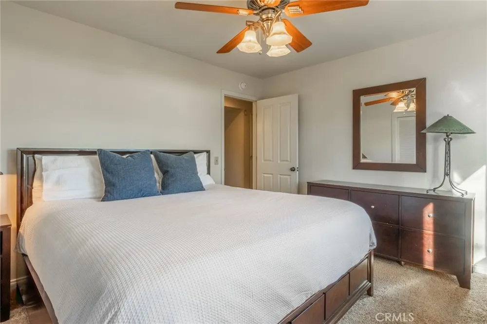 221 Canyon Blvd #206 Mammoth Lakes, CA 93546