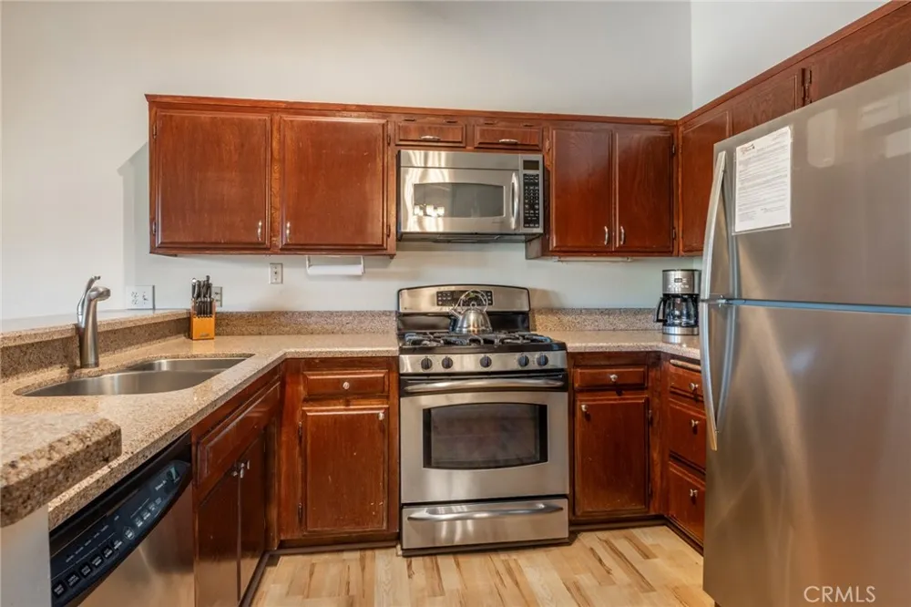 221 Canyon Blvd #206 Mammoth Lakes, CA 93546