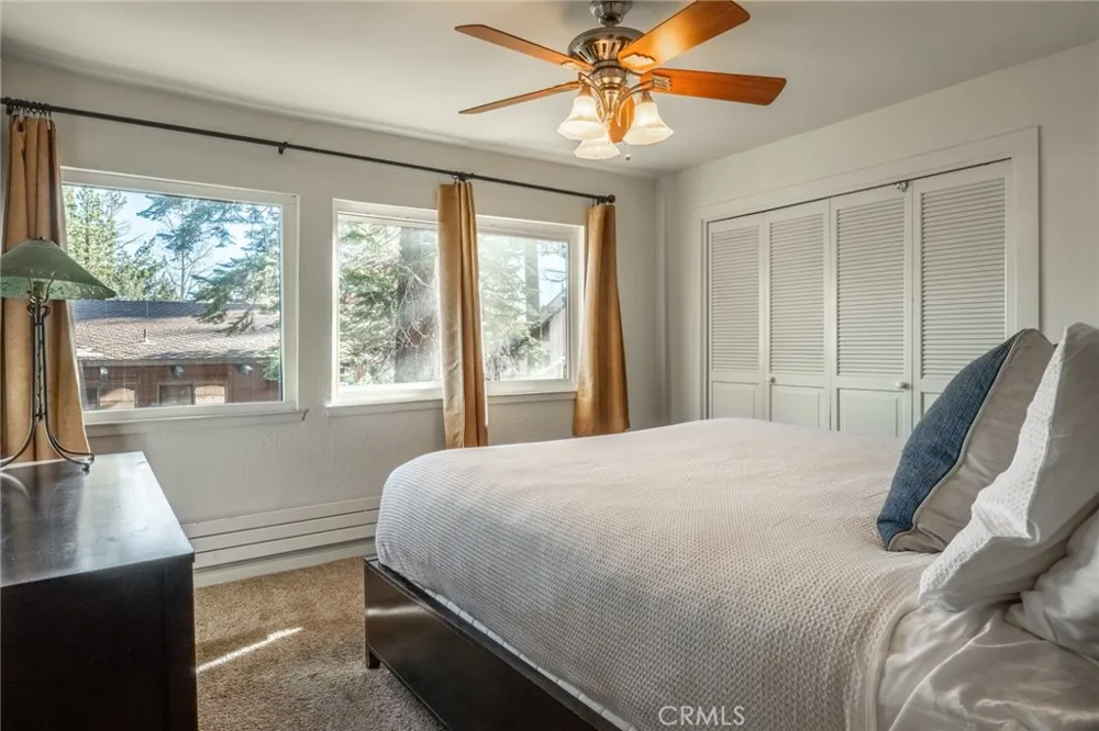 221 Canyon Blvd #206 Mammoth Lakes, CA 93546