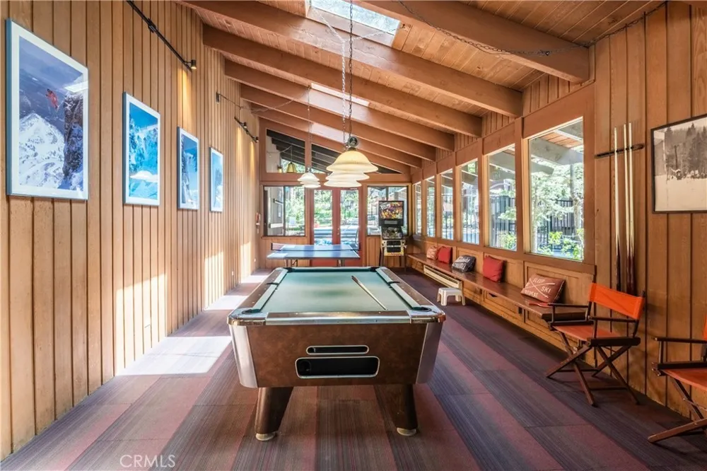 221 Canyon Blvd #206 Mammoth Lakes, CA 93546