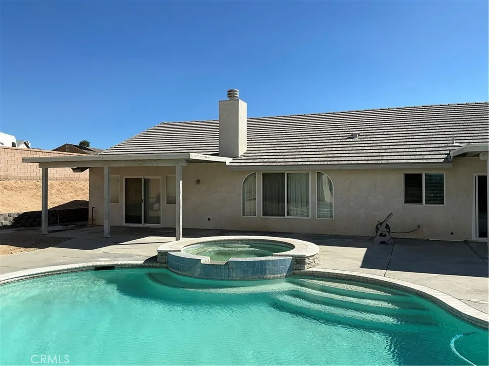 20146 Majestic Apple Valley, CA 92308