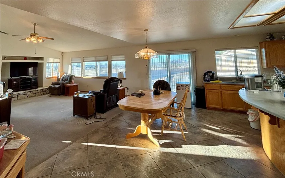 20146 Majestic Apple Valley, CA 92308