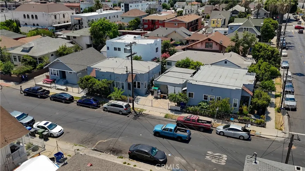 2500 Trinity Street Los Angeles, CA 90011