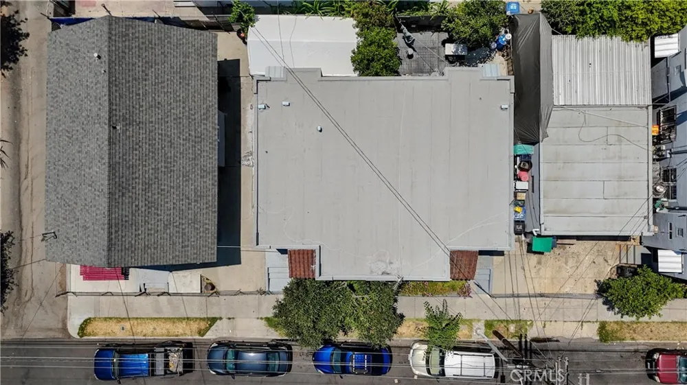 2500 Trinity Street Los Angeles, CA 90011