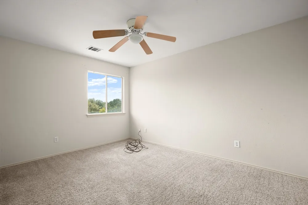 1025 Betty Baker Cove Pflugerville, TX 78660
