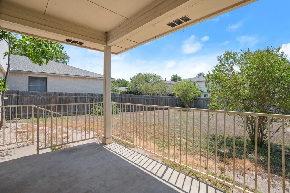 1025 Betty Baker Cove Pflugerville, TX 78660