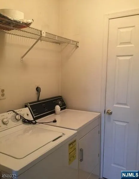 651 Riverside B13 Lyndhurst, NJ 07071