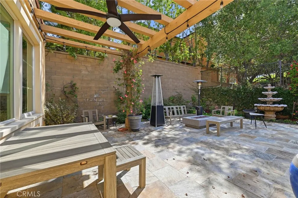 34 Brindisi Irvine, CA 92618