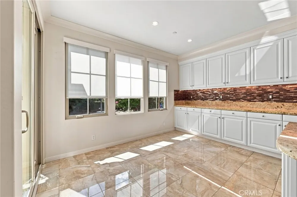 34 Brindisi Irvine, CA 92618