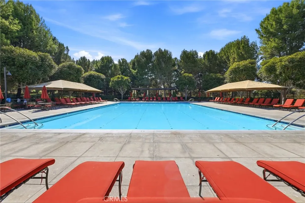 34 Brindisi Irvine, CA 92618