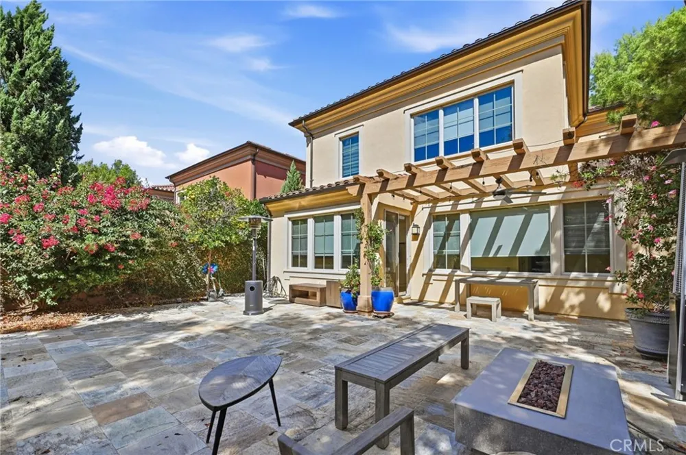 34 Brindisi Irvine, CA 92618
