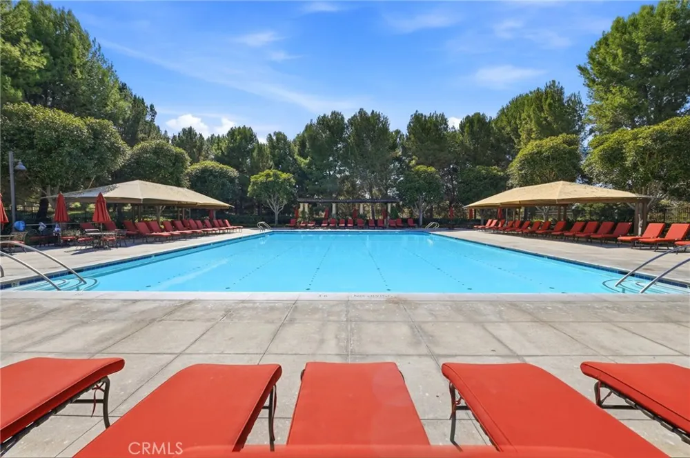 34 Brindisi Irvine, CA 92618