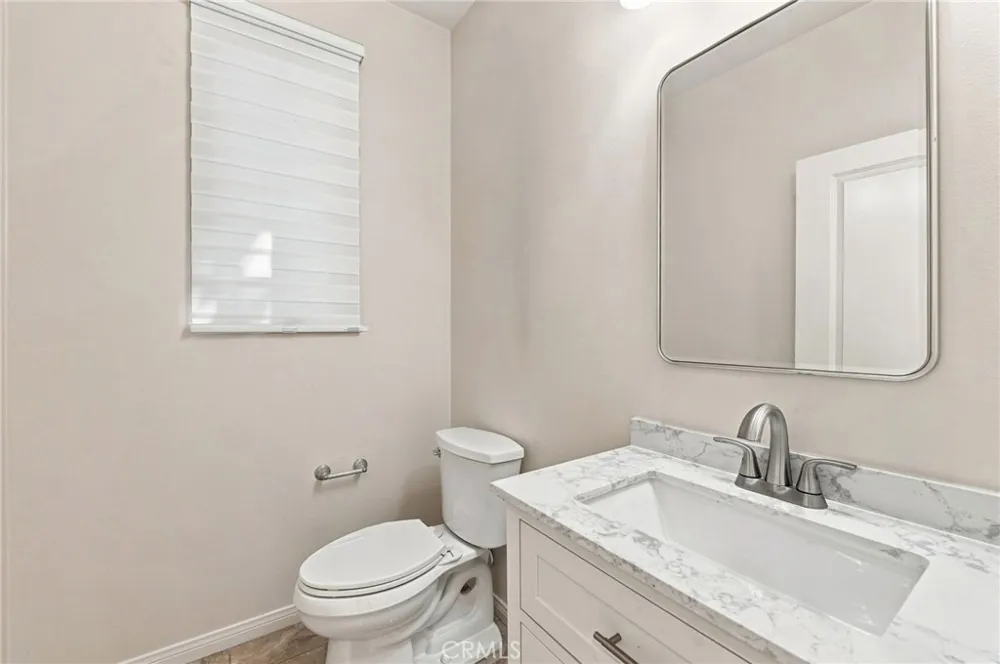 34 Brindisi Irvine, CA 92618