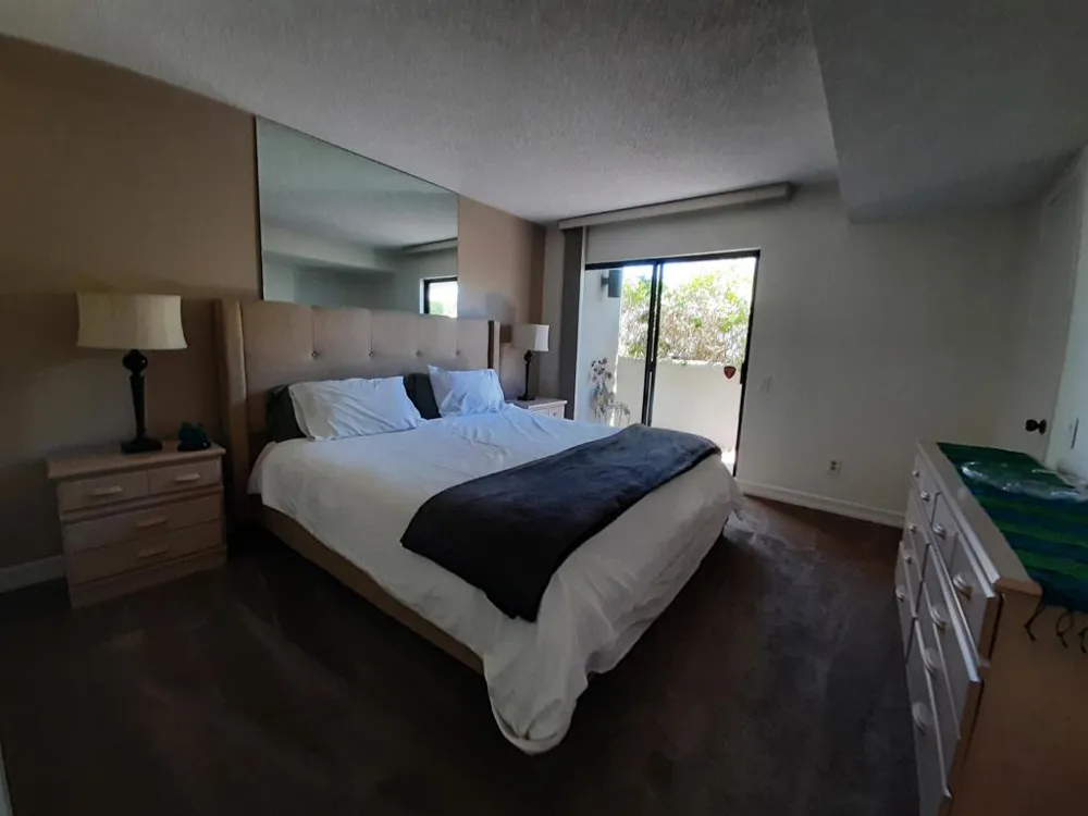 1100 E Amado Road #14d1 Palm Springs, CA 92262