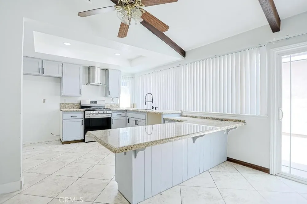 115 S La Paz Anaheim, CA 92807