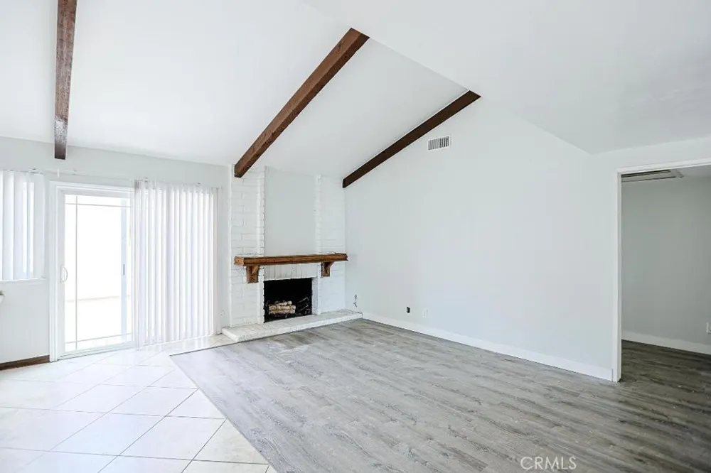 115 S La Paz Anaheim, CA 92807