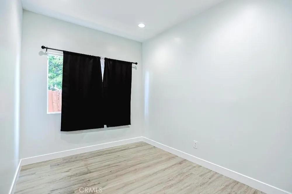 115 S La Paz Anaheim, CA 92807