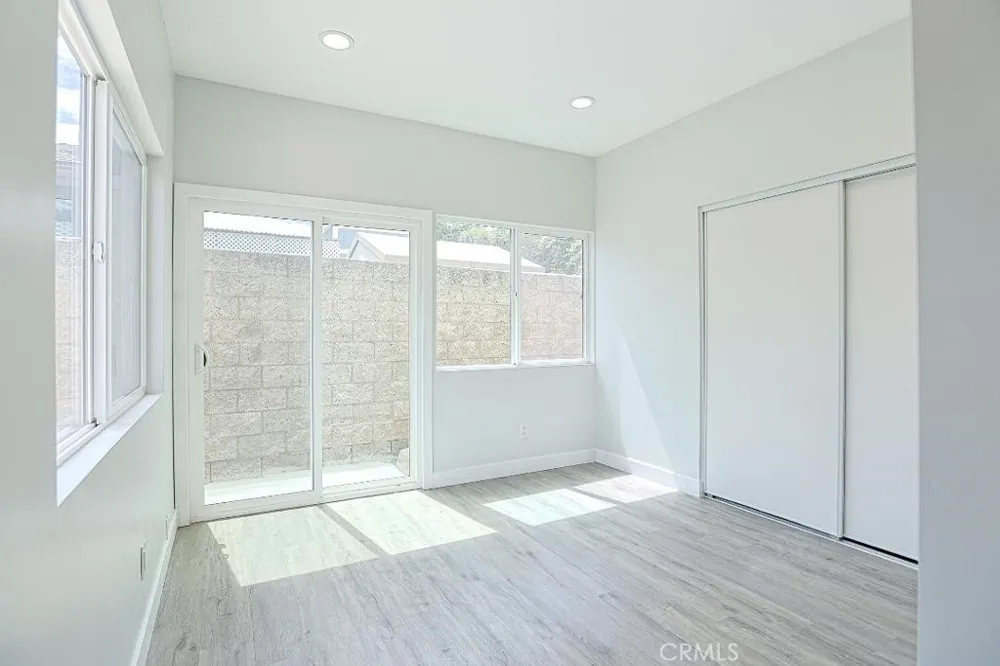 115 S La Paz Anaheim, CA 92807