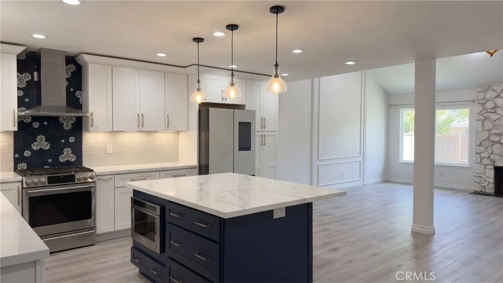8 Monarch Irvine, CA 92604