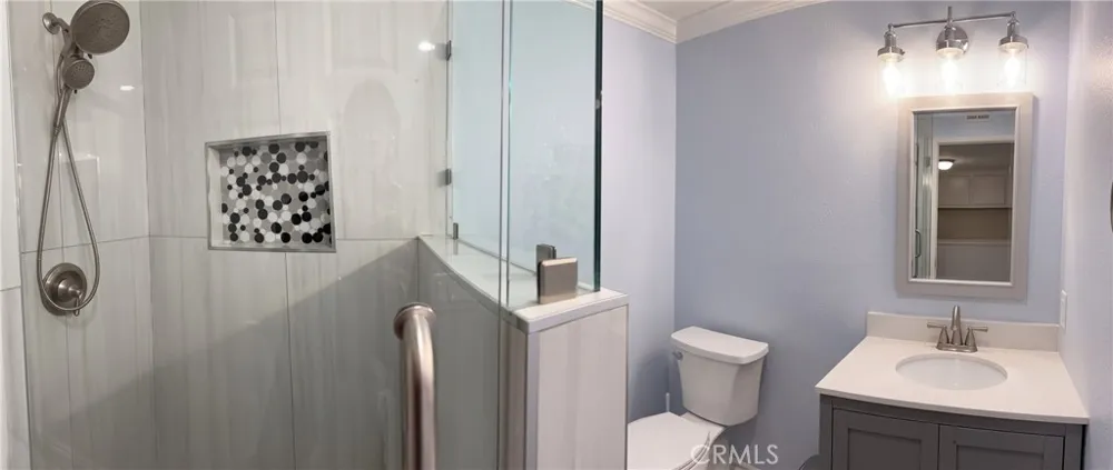 8 Monarch Irvine, CA 92604