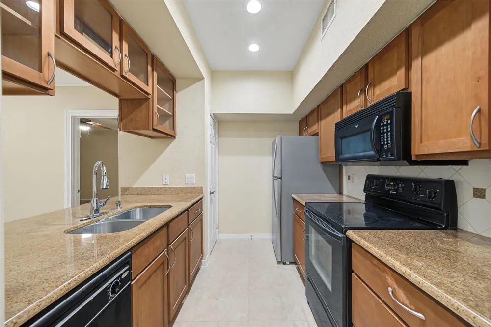 2700 Revere Street #137 Houston, TX 77098