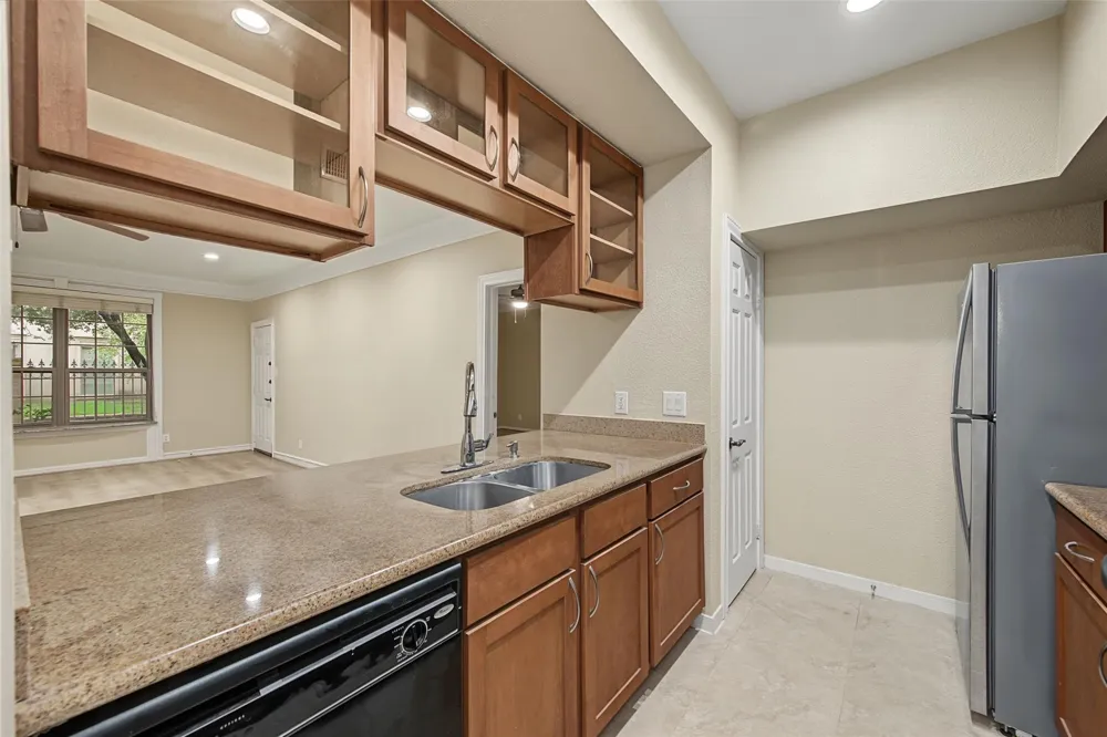 2700 Revere Street #137 Houston, TX 77098