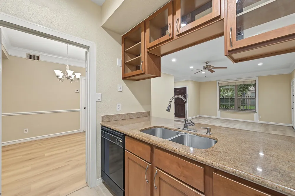 2700 Revere Street #137 Houston, TX 77098