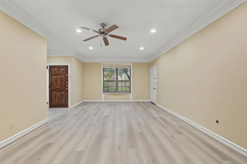 2700 Revere Street #137 Houston, TX 77098