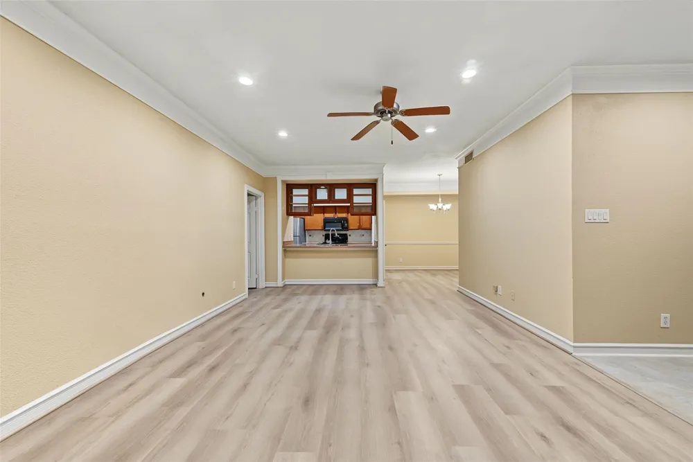 2700 Revere Street #137 Houston, TX 77098