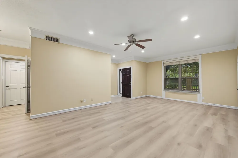 2700 Revere Street #137 Houston, TX 77098