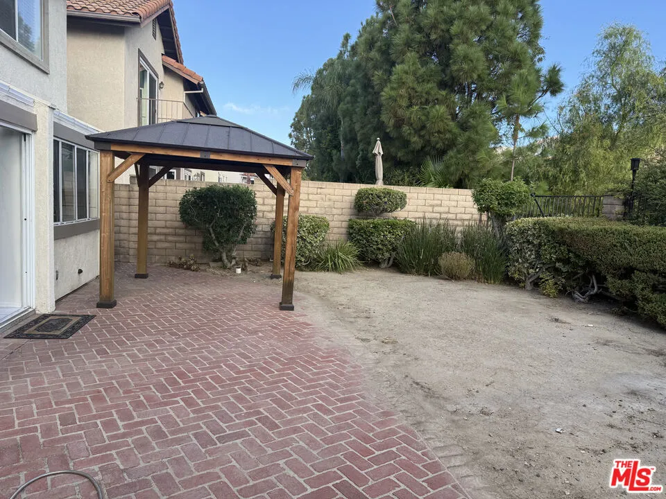 12010 Falcon Ridge Way Porter Ranch, CA 91326