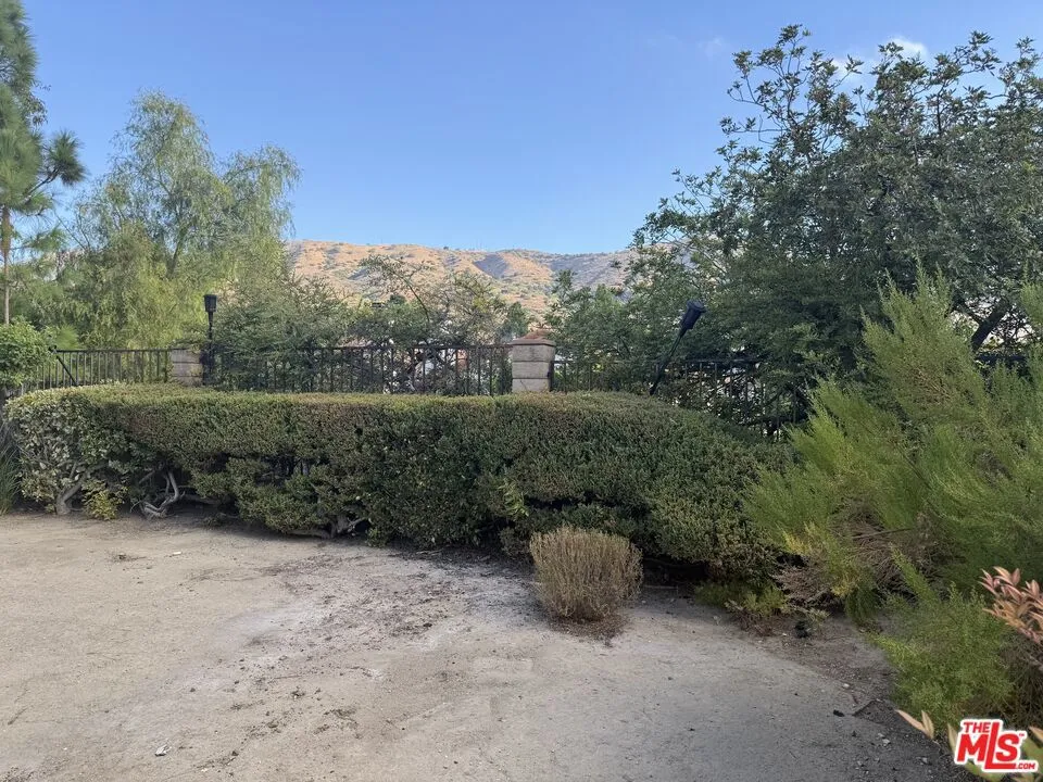 12010 Falcon Ridge Way Porter Ranch, CA 91326