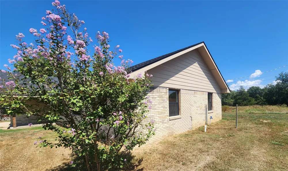 682 Hickory Street Atoka, OK 74525