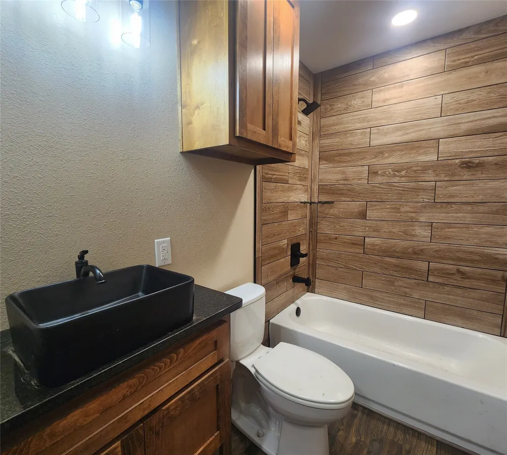 682 Hickory Street Atoka, OK 74525