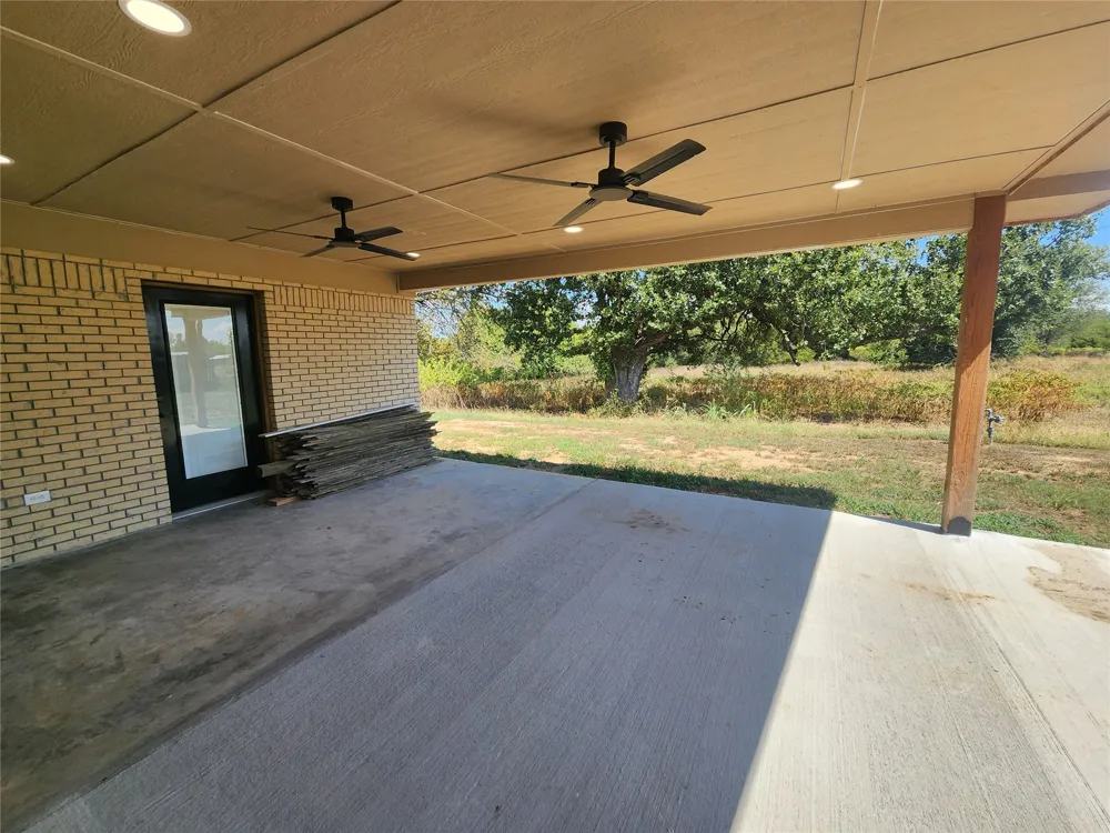 682 Hickory Street Atoka, OK 74525