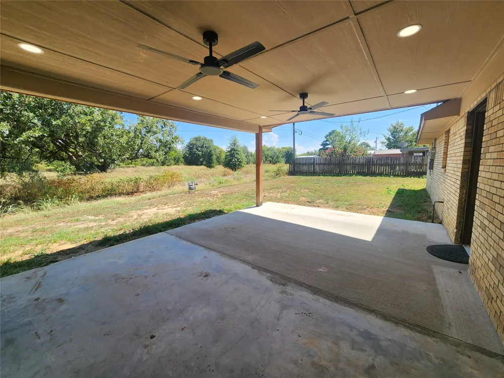 682 Hickory Street Atoka, OK 74525