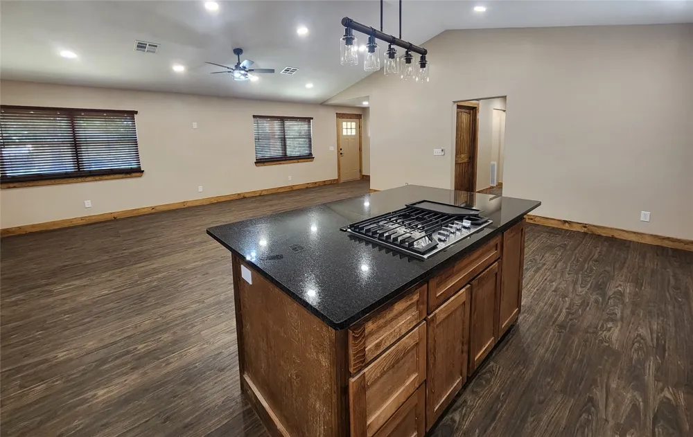 682 Hickory Street Atoka, OK 74525