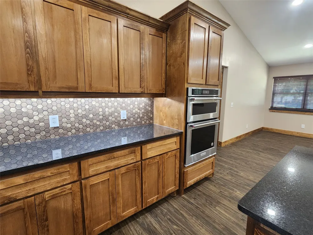 682 Hickory Street Atoka, OK 74525