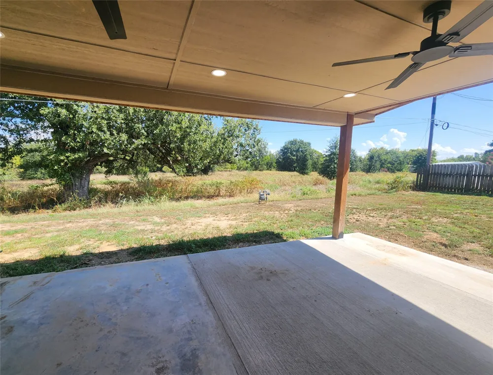 682 Hickory Street Atoka, OK 74525