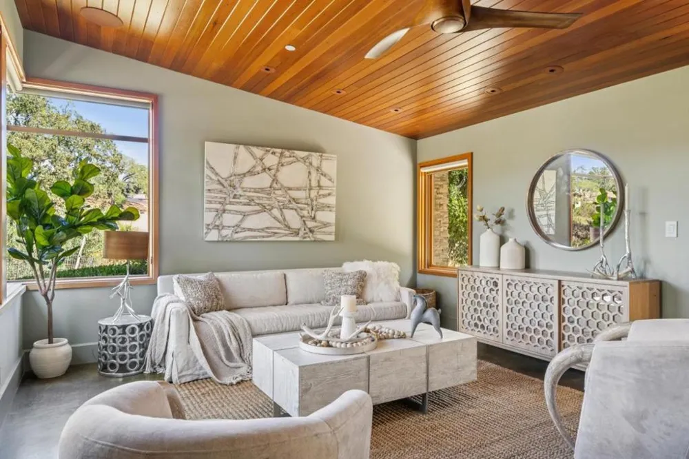 2 Buck Meadow Drive Portola Valley, CA 94028