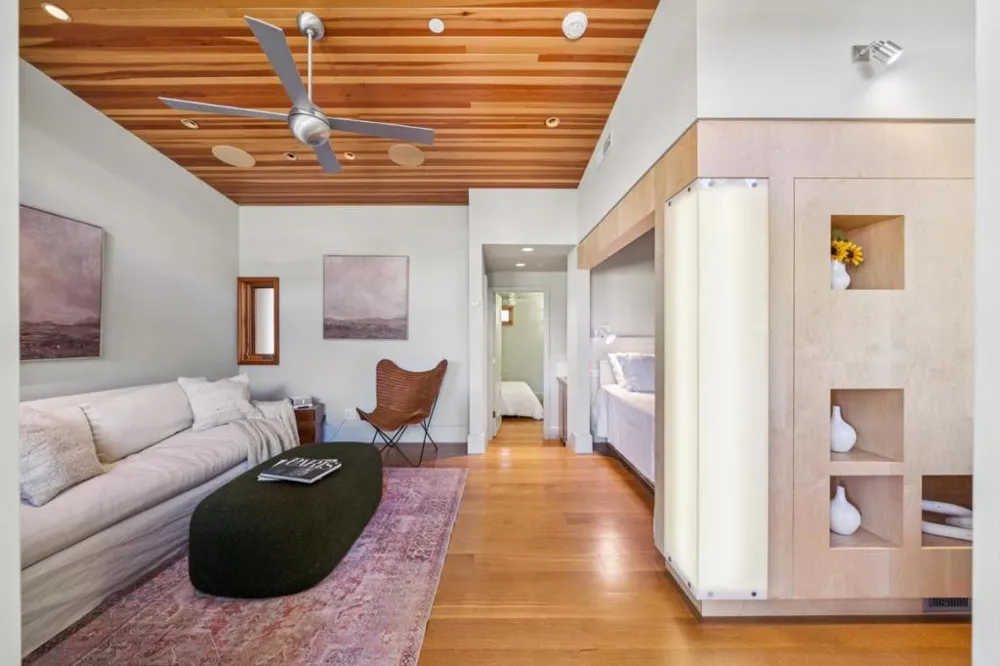2 Buck Meadow Drive Portola Valley, CA 94028