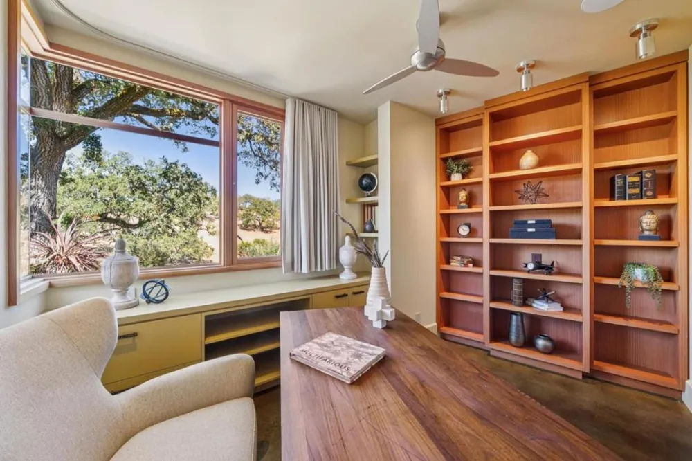 2 Buck Meadow Drive Portola Valley, CA 94028