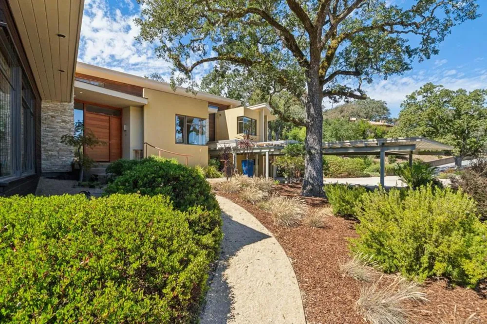 2 Buck Meadow Drive Portola Valley, CA 94028