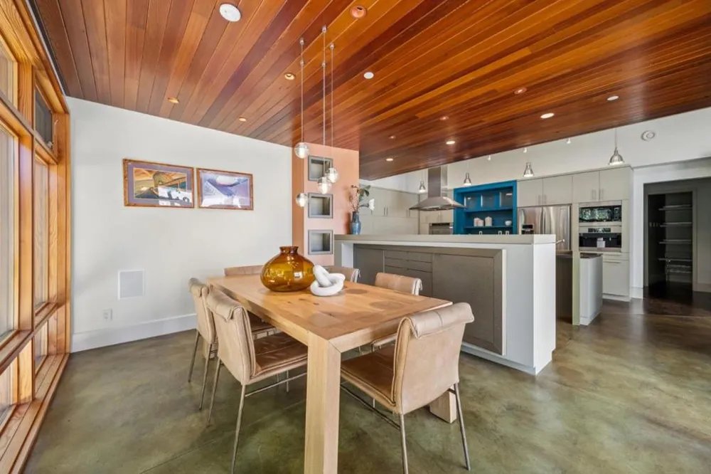 2 Buck Meadow Drive Portola Valley, CA 94028