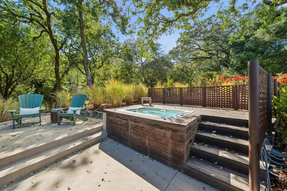 2 Buck Meadow Drive Portola Valley, CA 94028